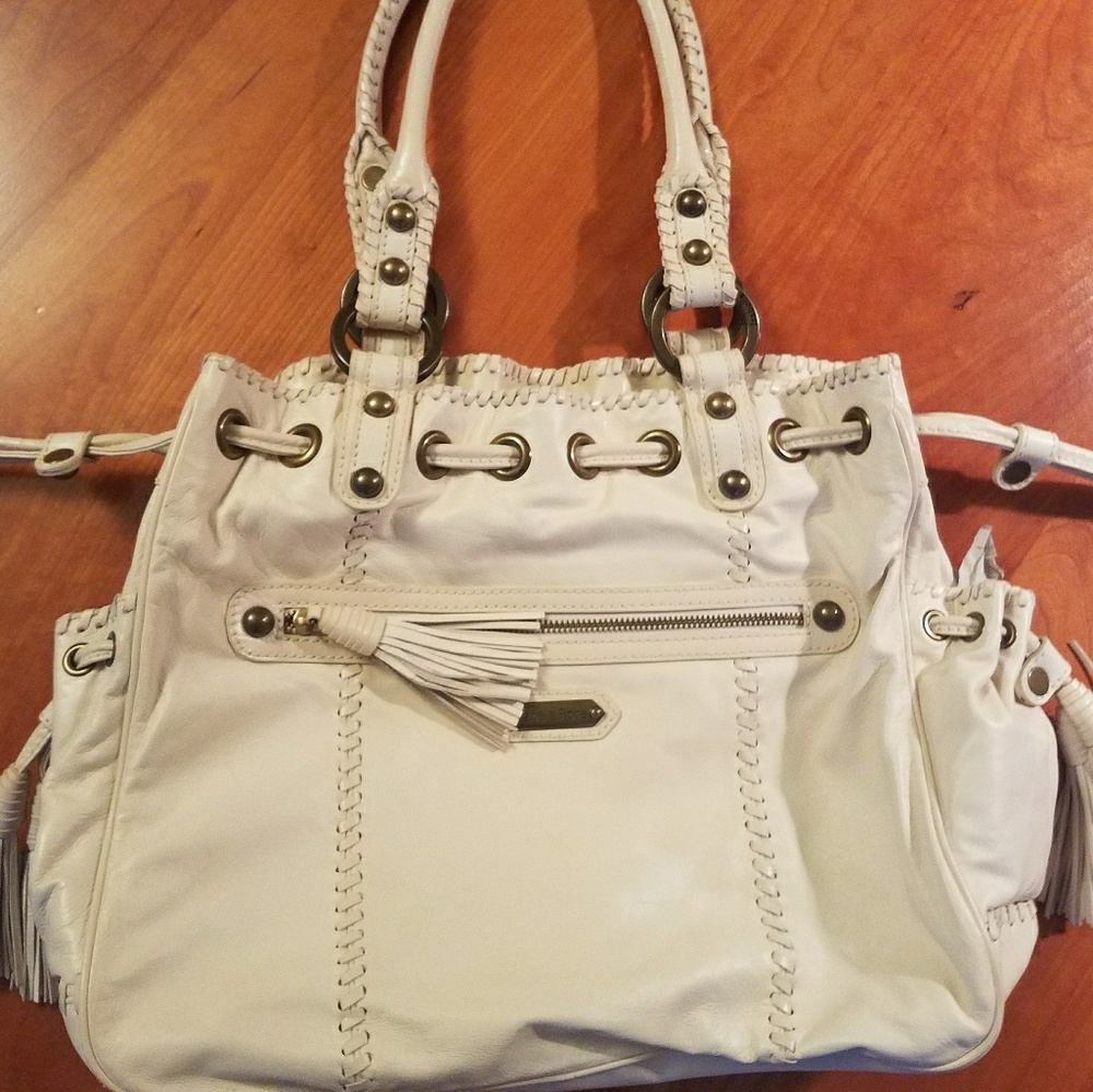 Isabelle Fiore hobo bag